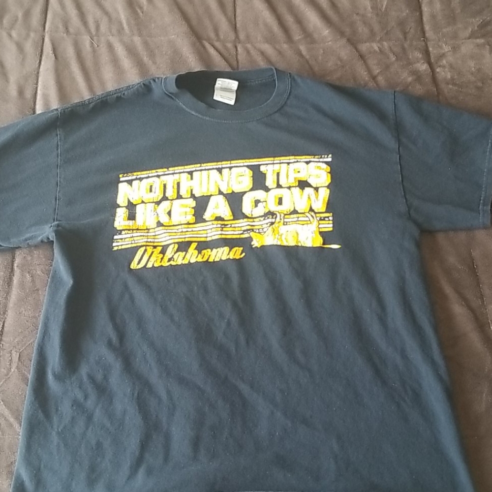 Mens t shirt